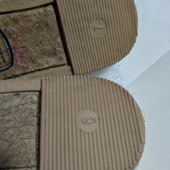 3/25BC Footwear Green Sequin Flats Size 6 - Picture 13 of 14